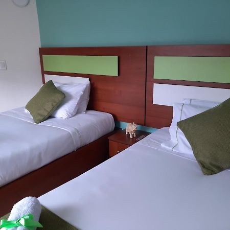 Hotel Victoria 26 ボゴタ エクステリア 写真